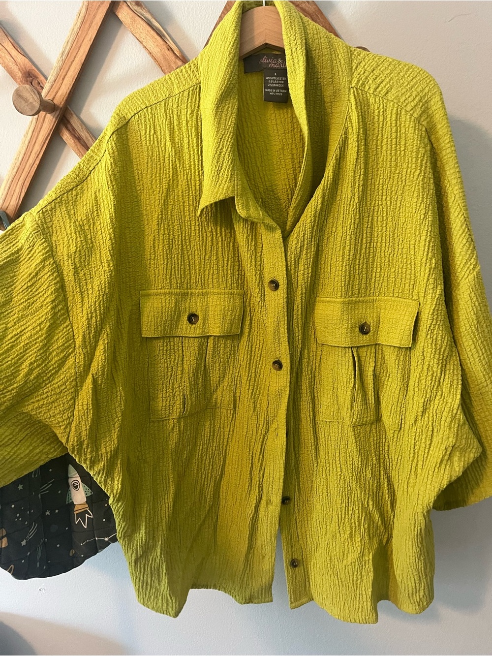 Textured Button-Front Women's Blouse in Chartreuse